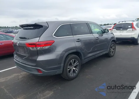2019 Toyota Highlander Le z USA, uszkodzony, nr VIN 5TDZARFH5KS051516